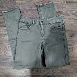 Green American Eagle pants